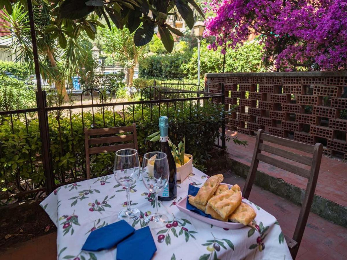 Il Giardino Di Ada Ground Floor Studio With Ac And Patio Монтероссо-аль-Маре Экстерьер фото